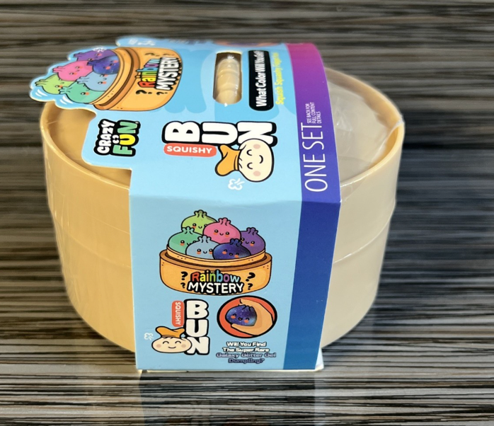 Packaged mystery Dumpling Squishy in steamer box